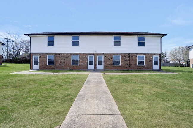 Foto del edificio - 1108 Pembroke Oak Grove Rd
