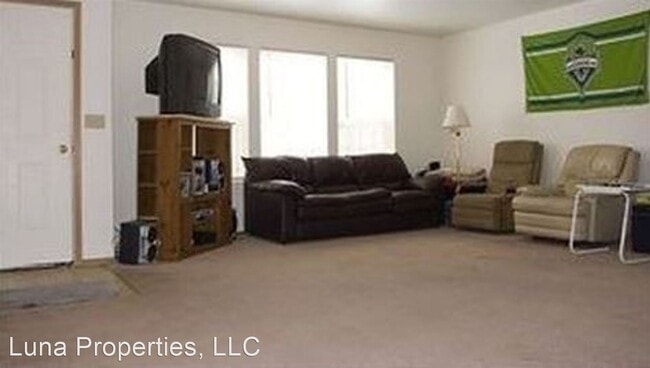 Building Photo - 4 br, 3.5 bath House - 1763 W Kagy Blvd