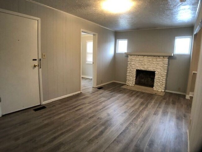 Foto del edificio - 2 bedroom duplex in Niles