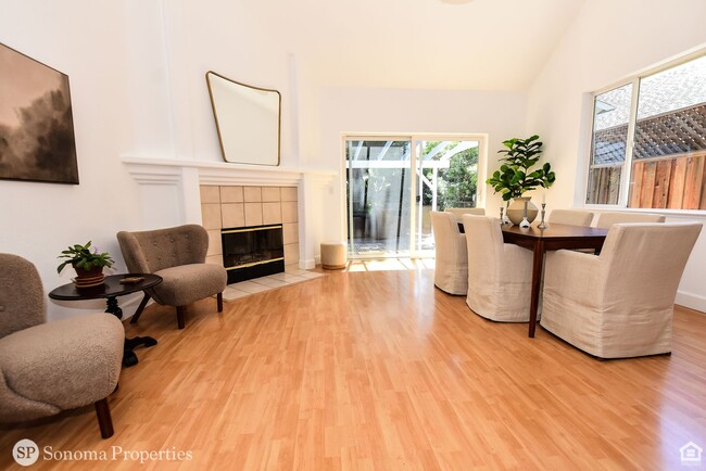 Building Photo - Spacious 4 Bedroom Home in Fryer Creek