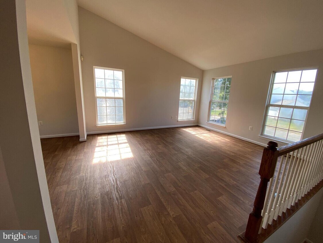 16 N Jenny Lynn Rd, Fredericksburg, VA 22405 House Rental in