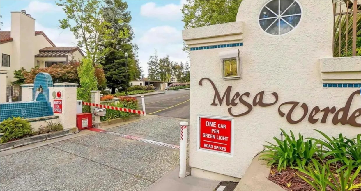 Primary Photo - Available Now! Spacious 2 Bed, 2 Bath in t...