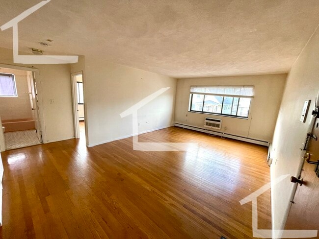 Building Photo - 30 Allston St