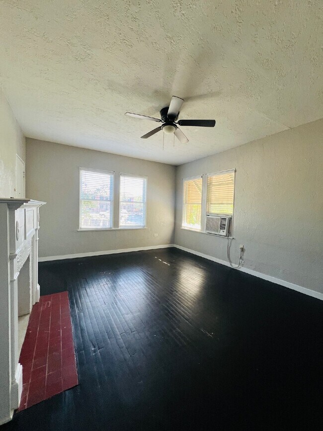 Foto del edificio - Affordable Studio Available in Monte Vista
