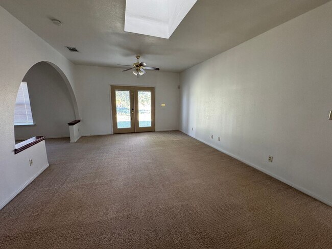 Foto del edificio - 3-Bedroom House for Rent in Killeen