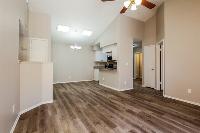 Building Photo - 4125 E La Puente Ave