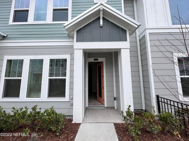 Building Photo - 7433 Calusa Ct