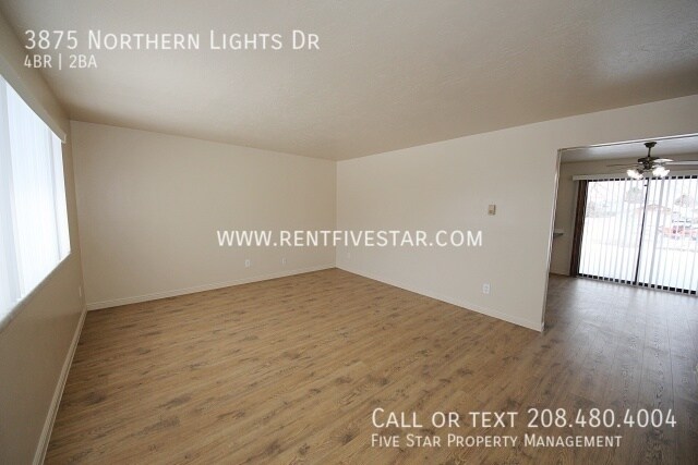 Foto del edificio - 3875 Northern Lights Dr
