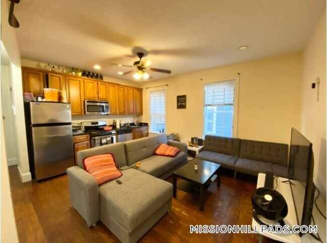 Foto del edificio - 178 Hillside St