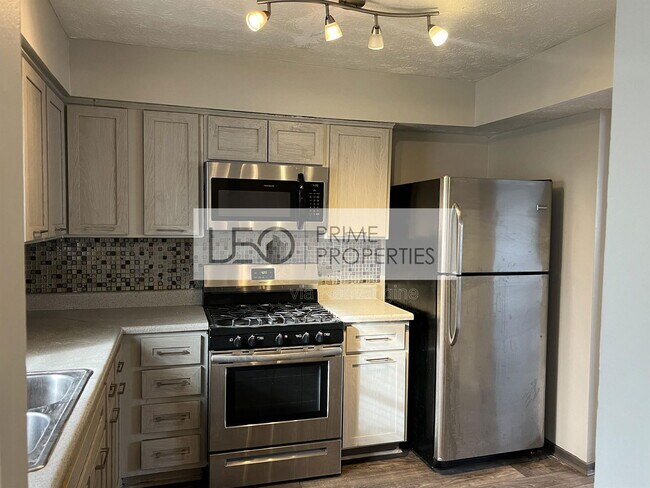 Foto del edificio - 3081 Shadow Walk Ln