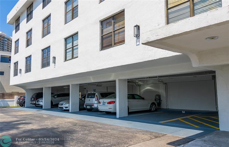Primary Photo - 3000 N Ocean Blvd