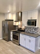 2971 Van Sansul Ave