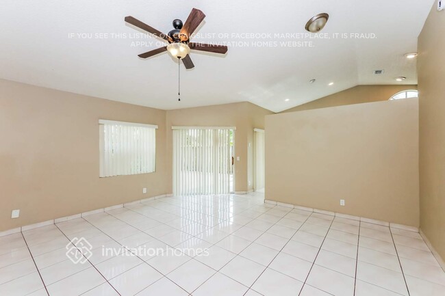 Foto del edificio - 1531 Garden Rd
