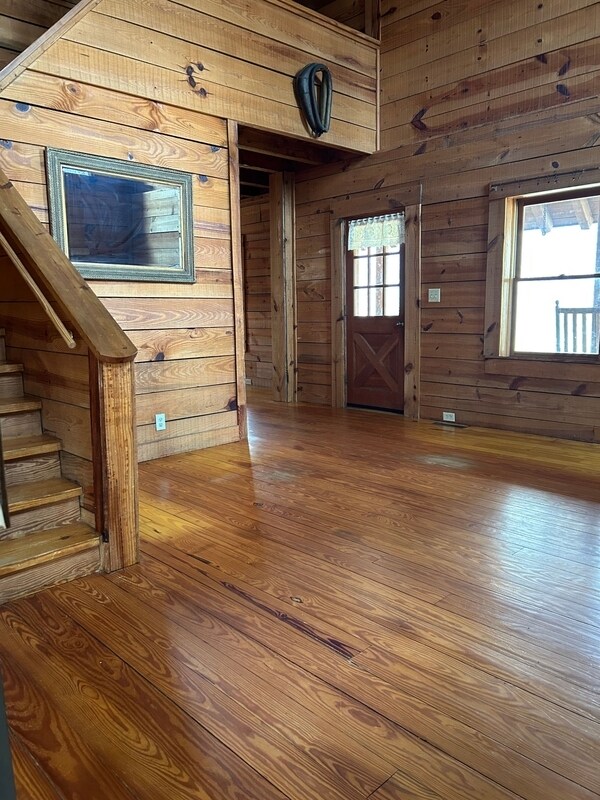 Building Photo - 1420 Old Mush Creek Rd