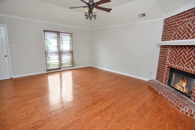 Foto del edificio - 4299 Gin Wade Cove