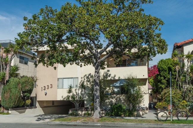 Foto del edificio - 1333 9th St