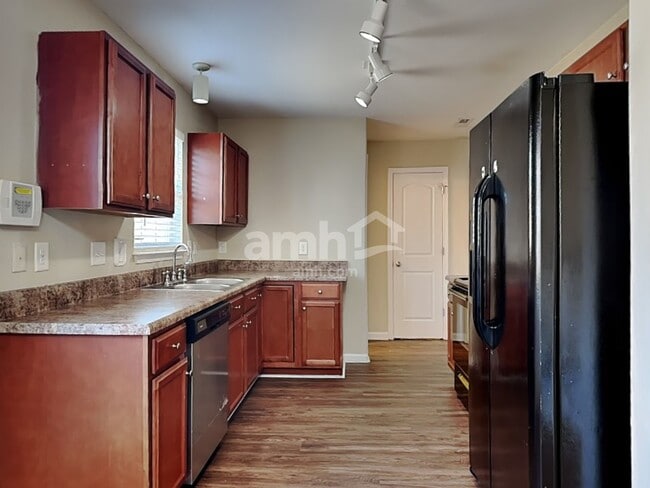 Foto del edificio - 1309 Lowell St