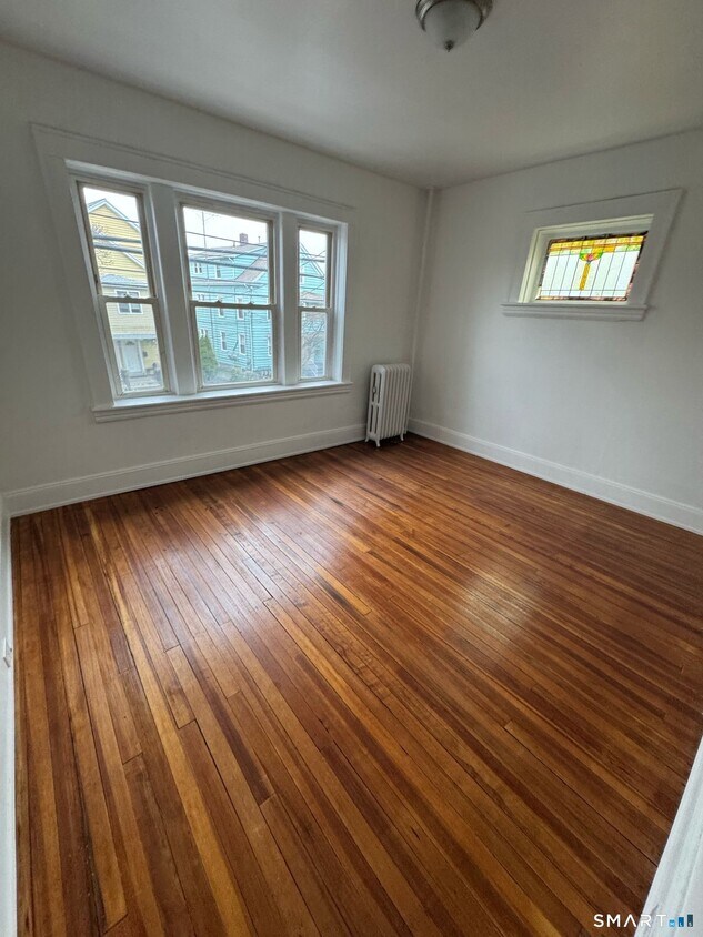 Foto del edificio - 404 Charles St