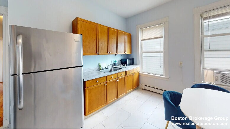Foto principal - 61 Crescent Ave