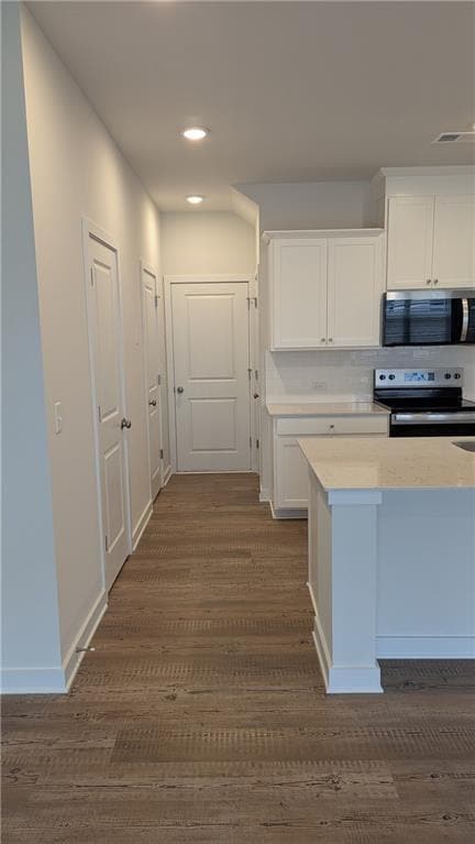 Foto del edificio - 1726 Harper Lily Ln