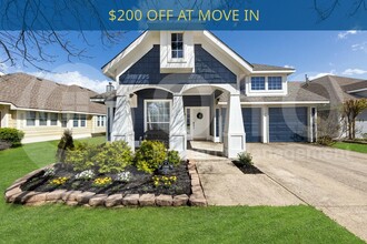 Building Photo - 1509 Lacewing Dr
