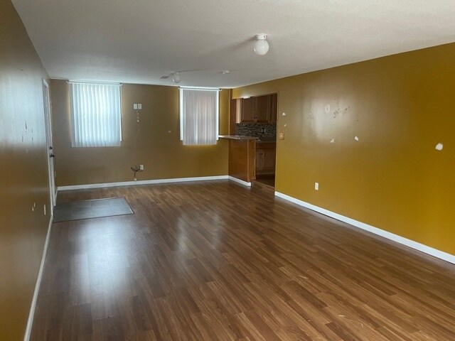 Building Photo - 1101 Briarcliff Dr