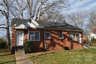 Building Photo - 801 Wood St