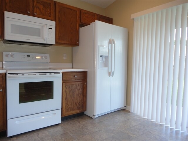 Building Photo - 25941 Terrawood Loop