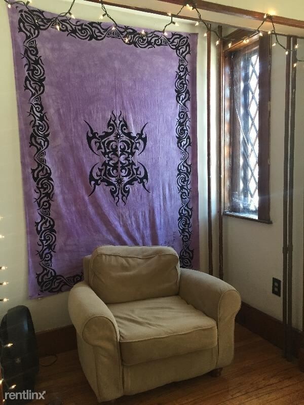 Building Photo - 174 Saint Alphonsus St