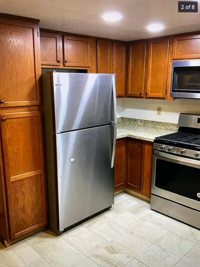 Kitchen - 421 37th St House