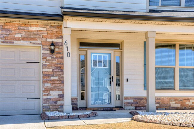 Foto del edificio - 4 bedroom, 2.5 bathroom in Harlem, GA