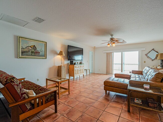 Foto del edificio - 1716 Indian River Dr