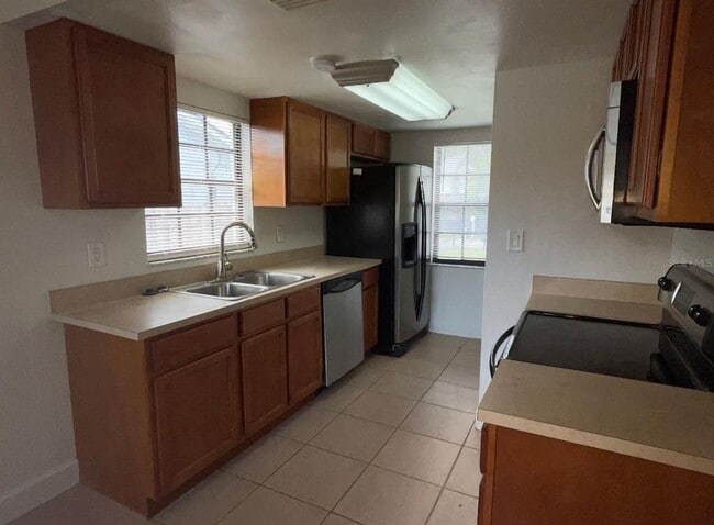 Foto del edificio - 2126 W Grace St