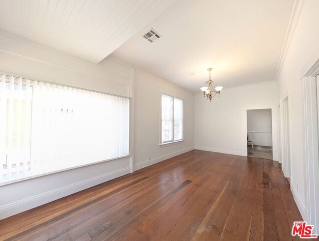 Building Photo - 222 Bicknell Ave