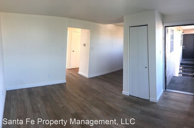 Building Photo - 3226 Rufina St