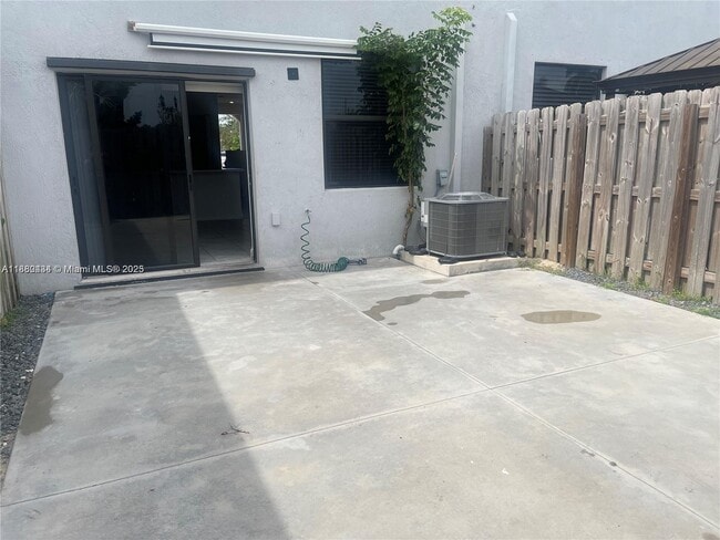 Foto del edificio - 24839 SW 113th Pl