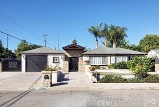 Building Photo - 2099 Continental Ave
