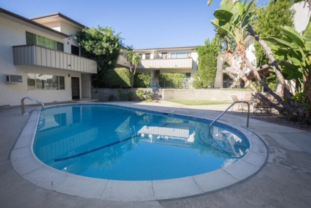 Foto del edificio - 1640 Amberwood Dr