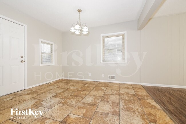 Foto del edificio - 9404 White Ave