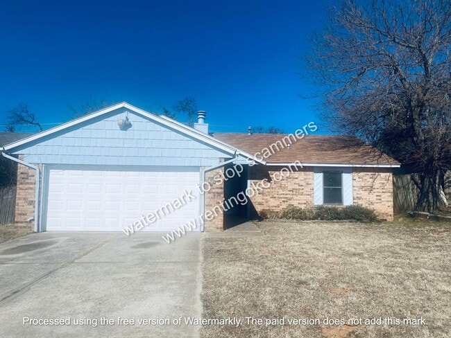 3 bed 2 bath with new kitchen! - 3 bed 2 bath with new kitchen! House