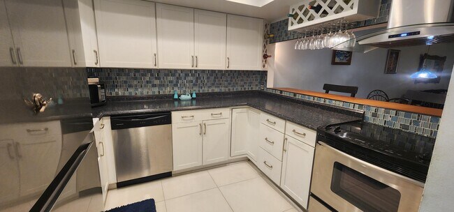 Foto del edificio - 415 US-1