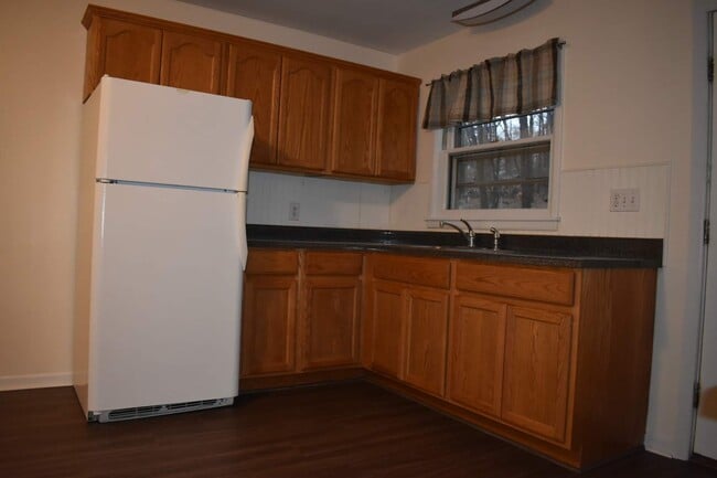 Building Photo - 33 E Vacation Dr