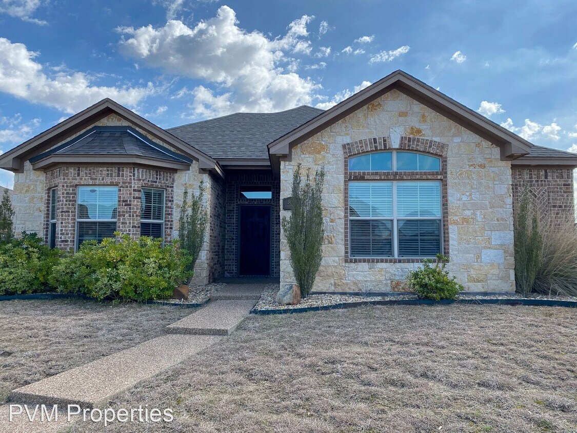 3 br, 2 bath House 3040 Stallion Drive House for Rent in Robinson