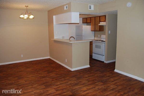 Building Photo - 4021 Steck Ave