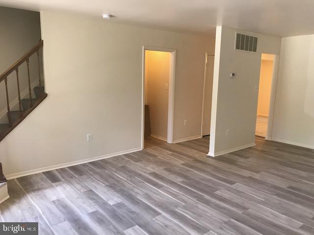 Building Photo - 731 Wilton Farm Dr