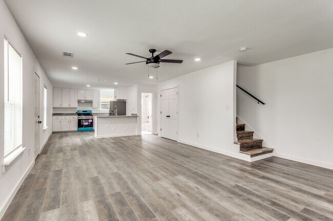 Foto del edificio - 8th Avenue Duplex