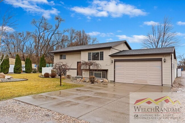 Building Photo - Spacious Single-Family Home in Ogden