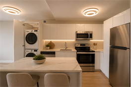 Interior Photo - Aliro