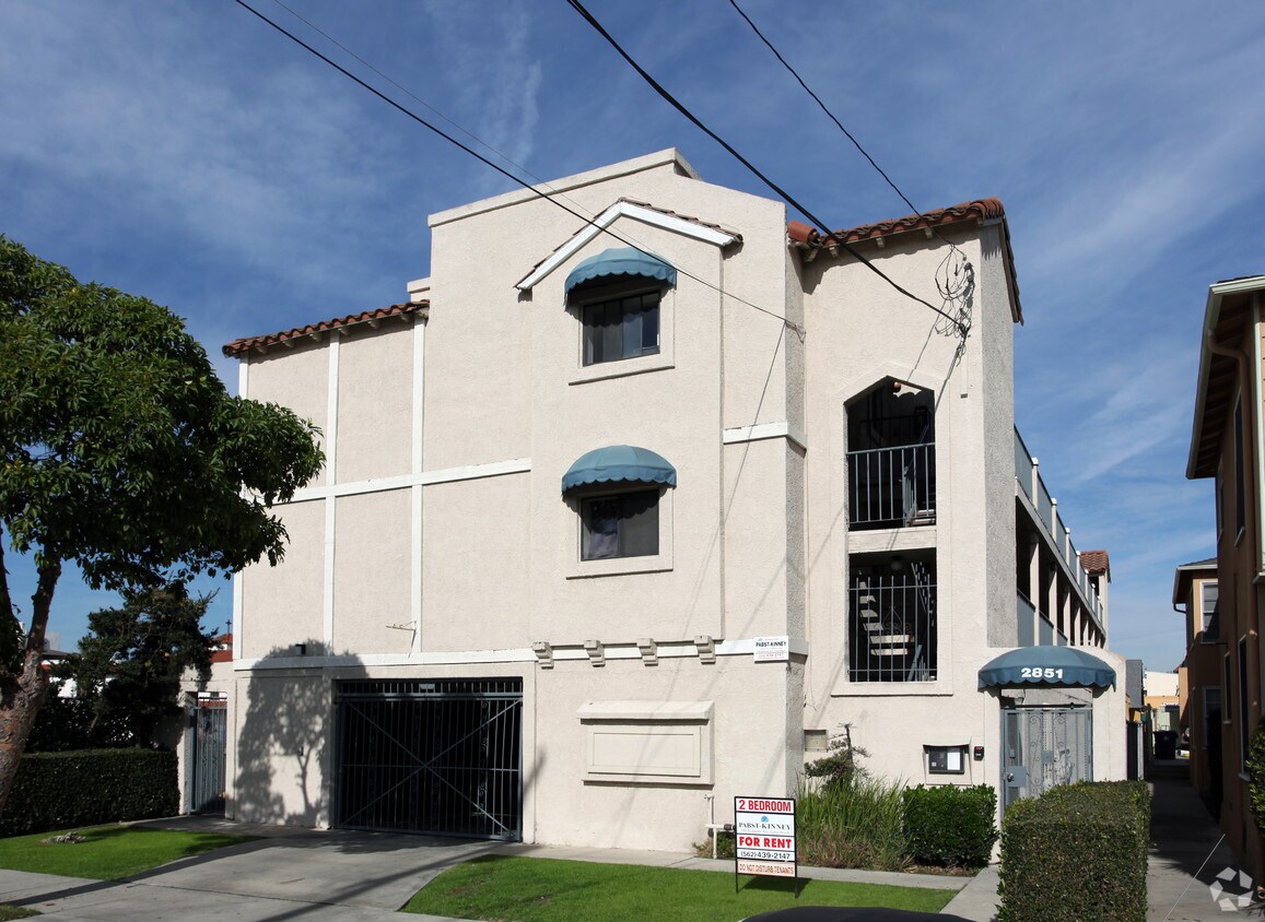 Foto del edificio - 2851 E Theresa St