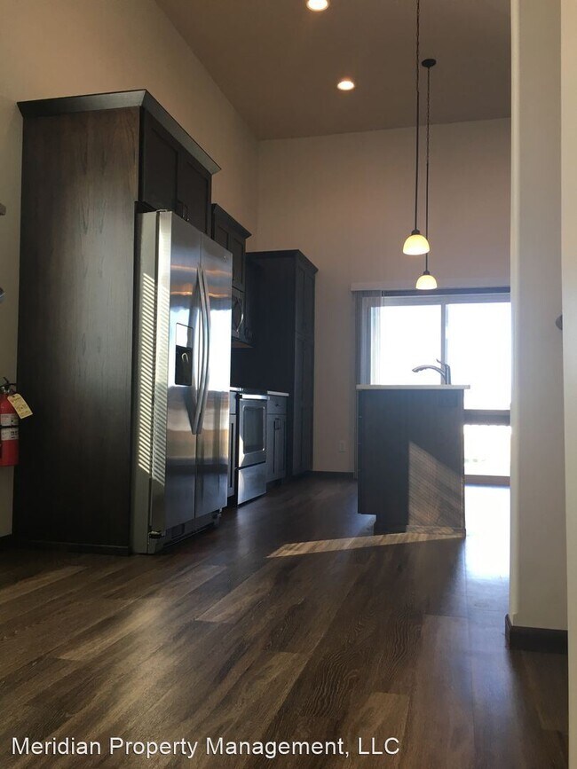 Foto del edificio - 3 br, 3 bath House - 1126 46th Ave S